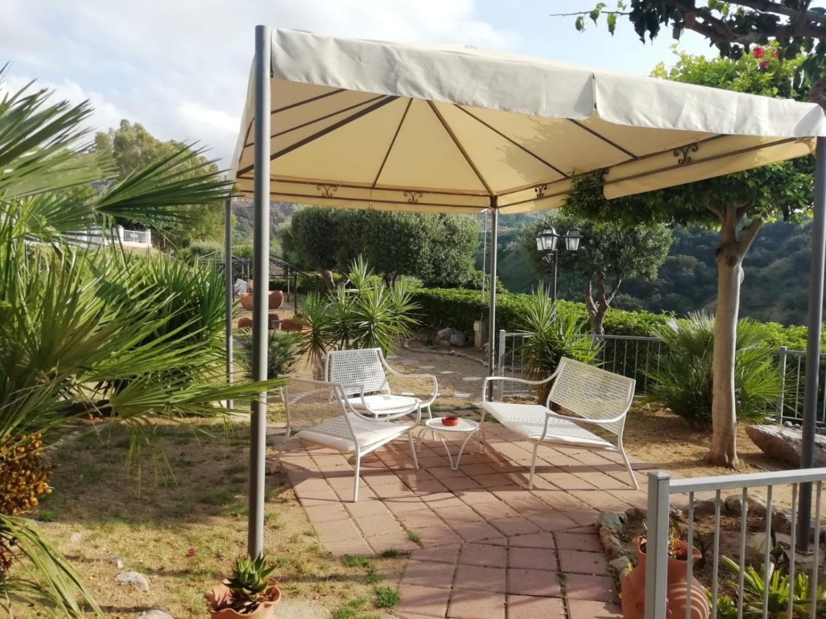 Villa Del Conte Drapia Kültér fotó