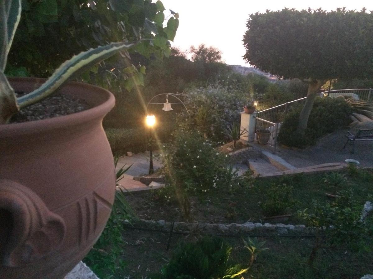 Villa Del Conte Drapia Kültér fotó