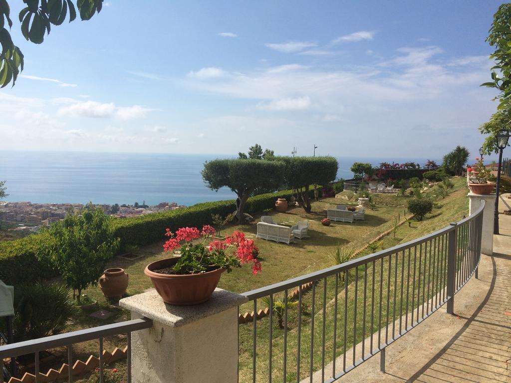 Villa Del Conte Tropea Kültér fotó