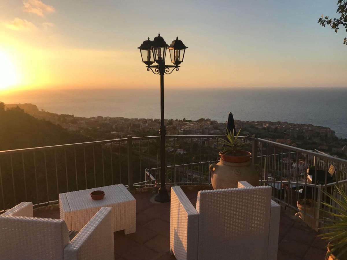 Villa Del Conte Drapia Kültér fotó