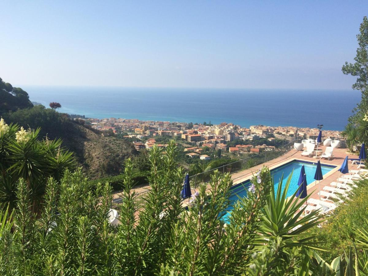 Villa Del Conte Tropea Kültér fotó